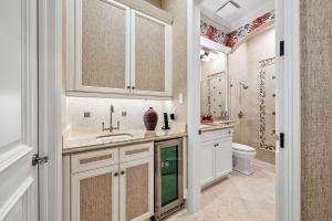 2055 Royal Palm Way